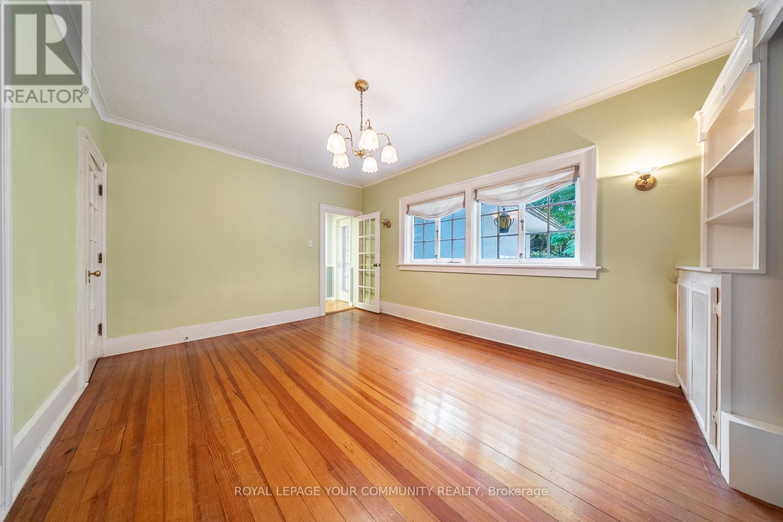 1173 Queen Victoria Avenue, Mississauga (Lorne Park), Ontario  L5H 3H2 - Photo 20 - W12447763