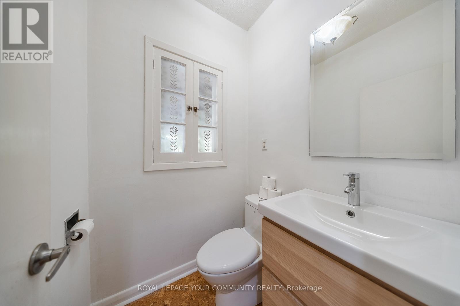 1173 Queen Victoria Avenue, Mississauga (Lorne Park), Ontario  L5H 3H2 - Photo 30 - W12447763