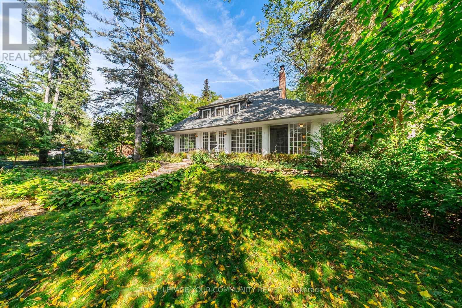 1173 Queen Victoria Avenue, Mississauga (Lorne Park), Ontario  L5H 3H2 - Photo 4 - W12447763