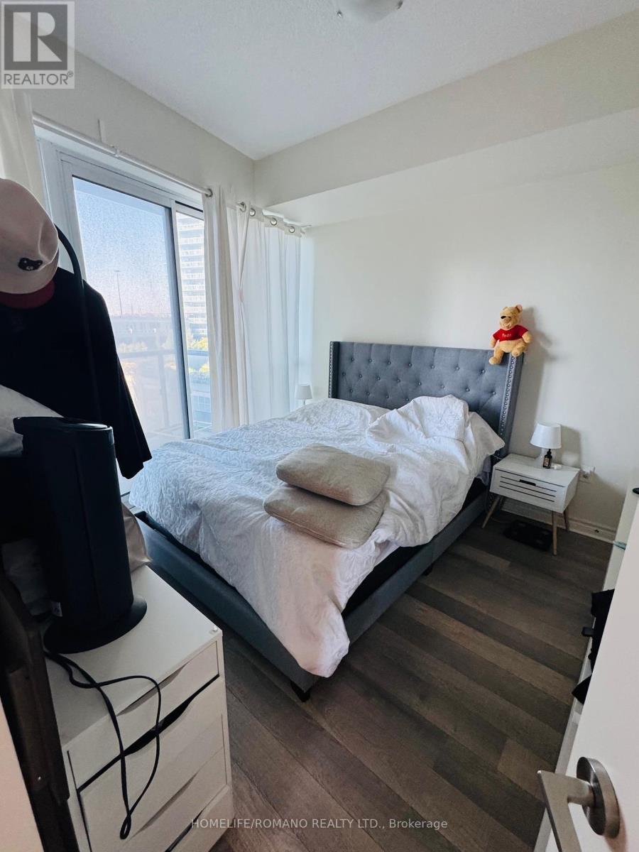 605 - 39 Annie Craig Drive, Toronto, Ontario  M8V 0C5 - Photo 8 - W12447767