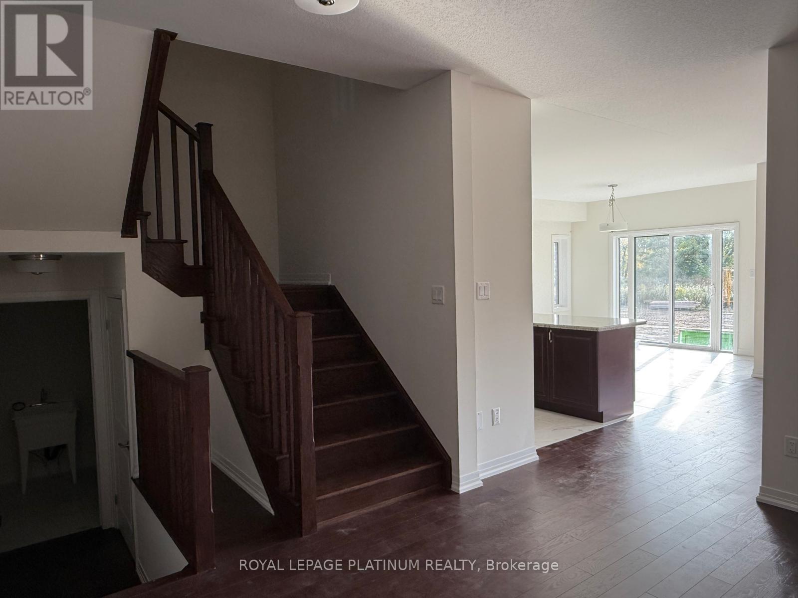 43 Mckernan Avenue, Brantford, Ontario  N3V 0C2 - Photo 13 - X12447726