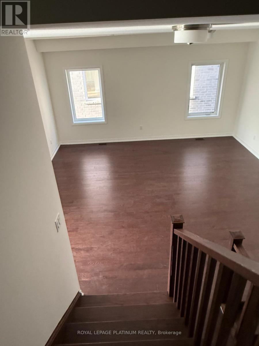 43 Mckernan Avenue, Brantford, Ontario  N3V 0C2 - Photo 20 - X12447726