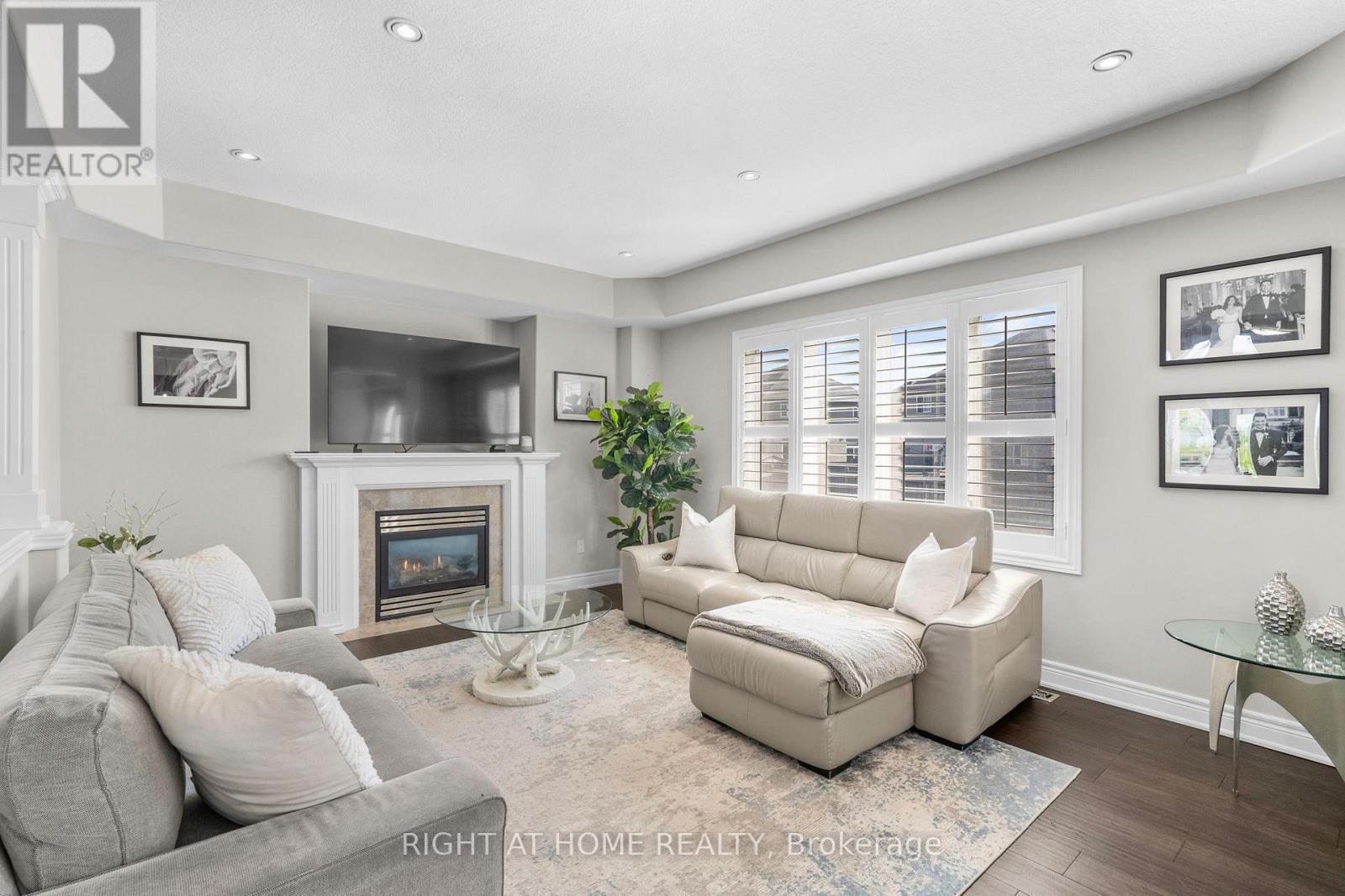 12 Donatello Court, Hamilton (Carpenter), Ontario  L9B 0C2 - Photo 21 - X12447728
