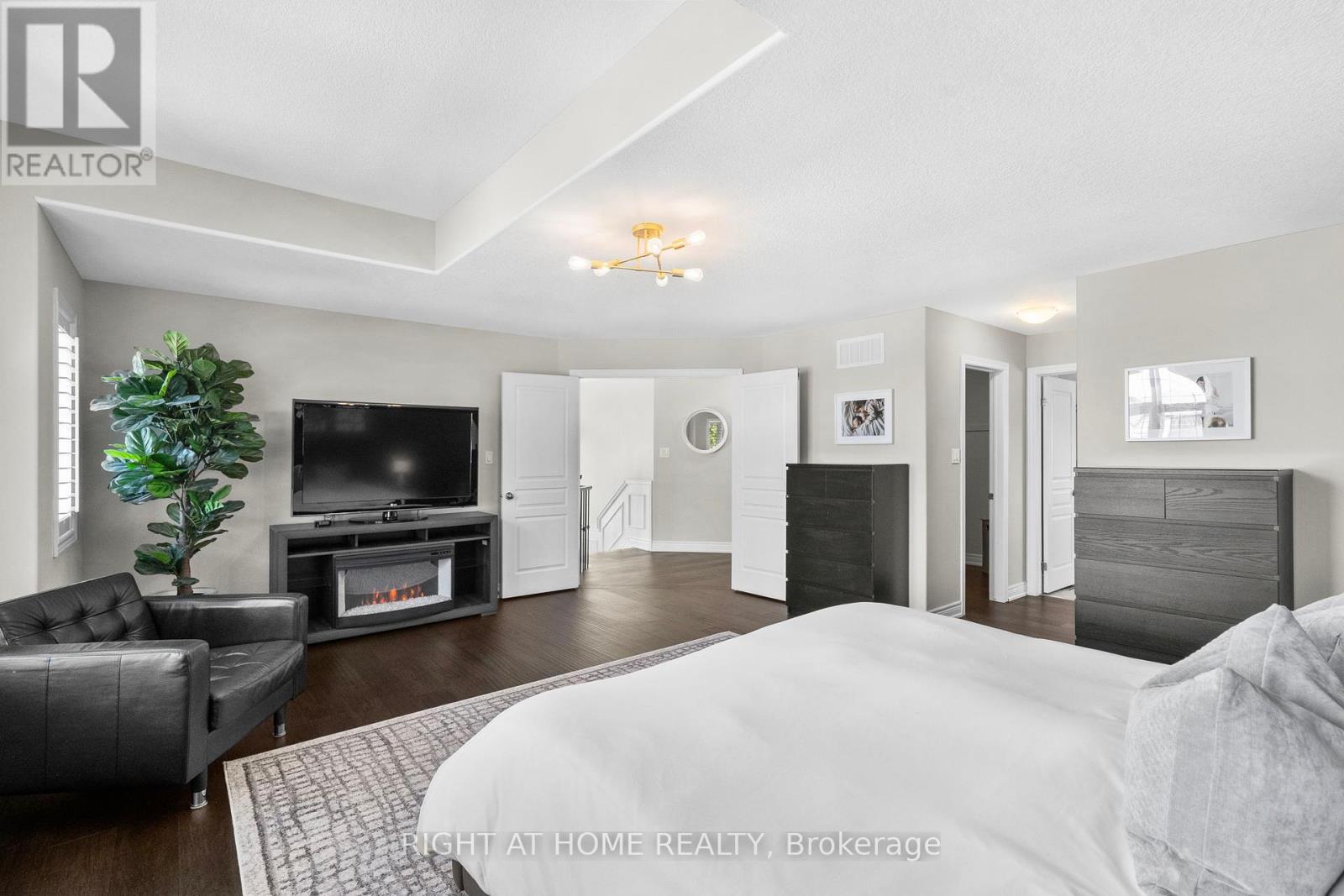 12 Donatello Court, Hamilton (Carpenter), Ontario  L9B 0C2 - Photo 26 - X12447728