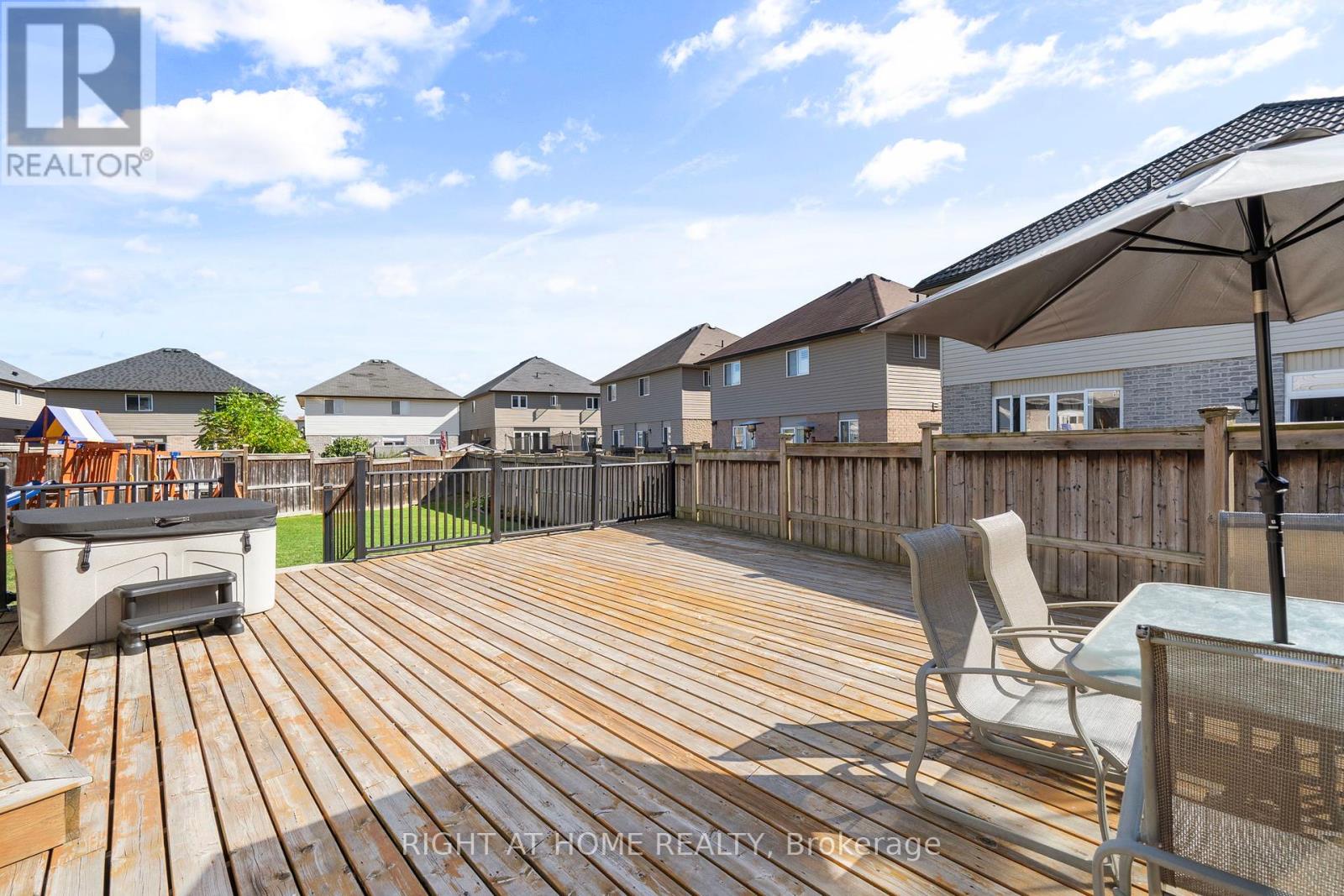 12 Donatello Court, Hamilton (Carpenter), Ontario  L9B 0C2 - Photo 45 - X12447728