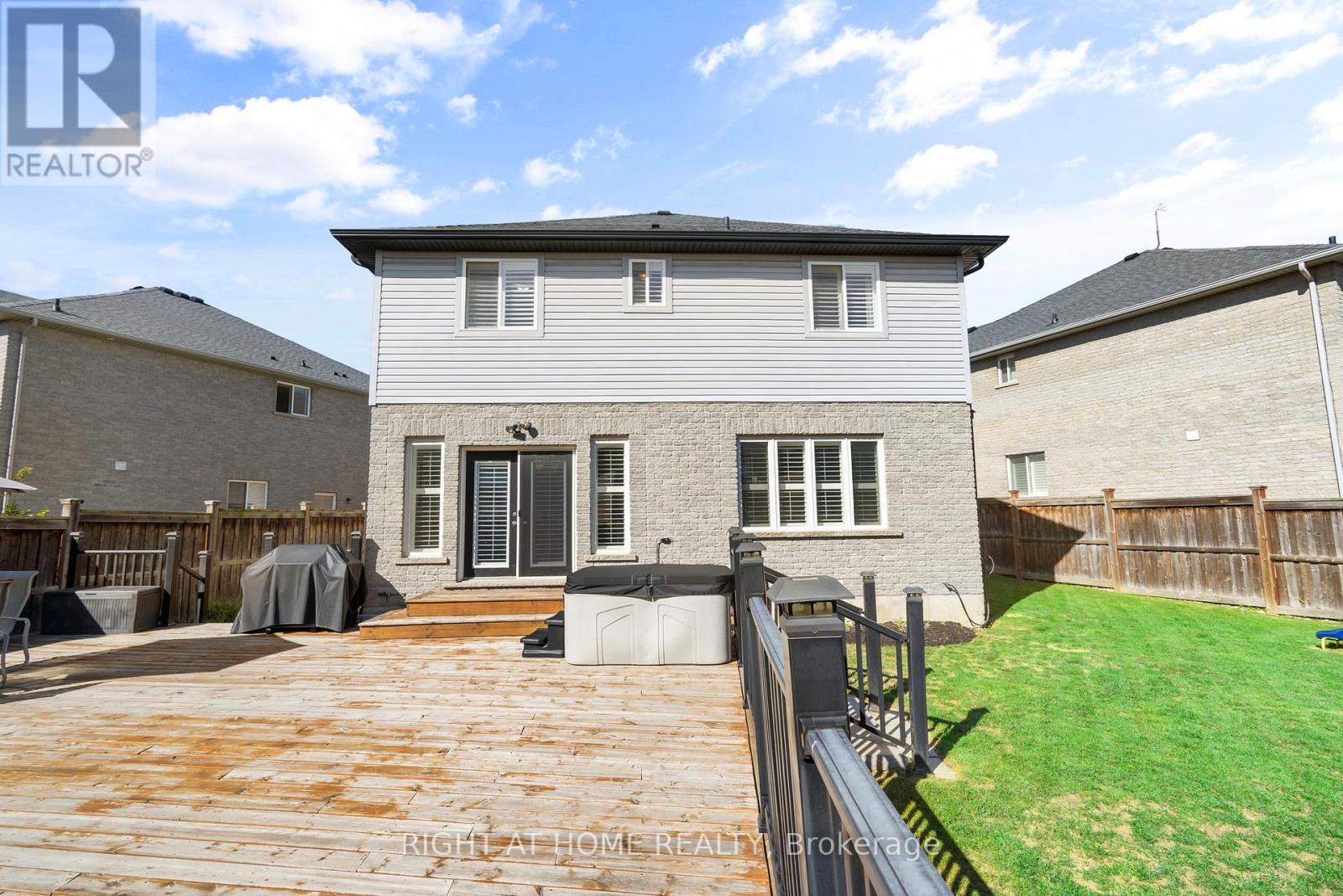 12 Donatello Court, Hamilton (Carpenter), Ontario  L9B 0C2 - Photo 47 - X12447728