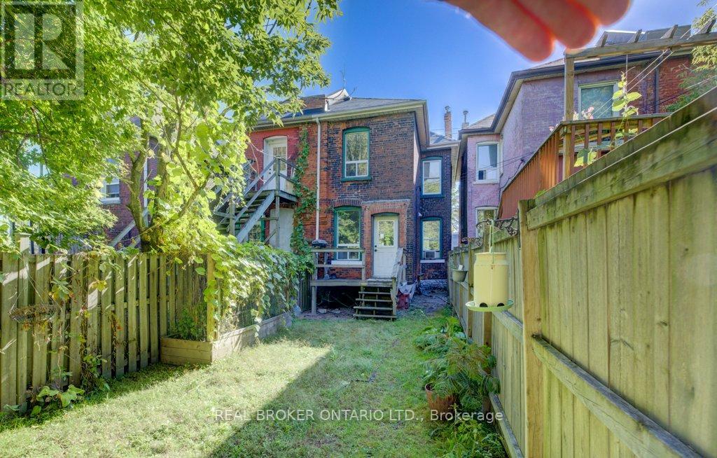 297 Bay Street N, Hamilton, Ontario  L8L 1M2 - Photo 30 - X12447785