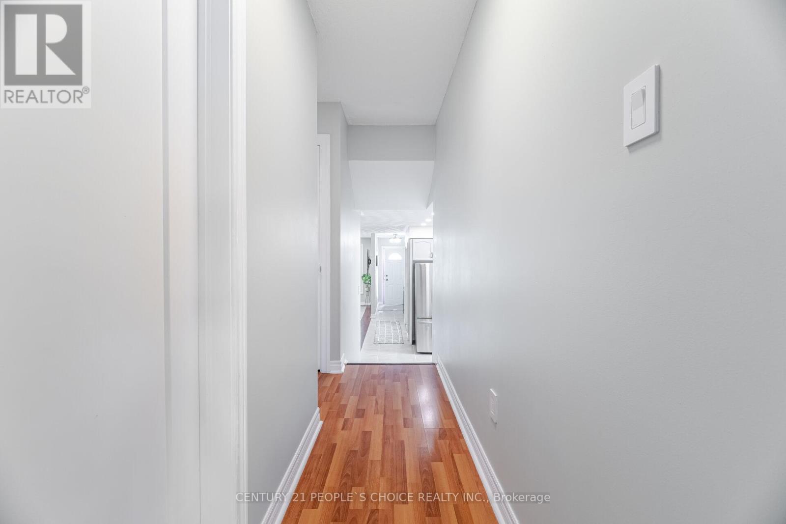55 Vineberg Drive, Hamilton (Chappel), Ontario  L9B 2P6 - Photo 18 - X12447793