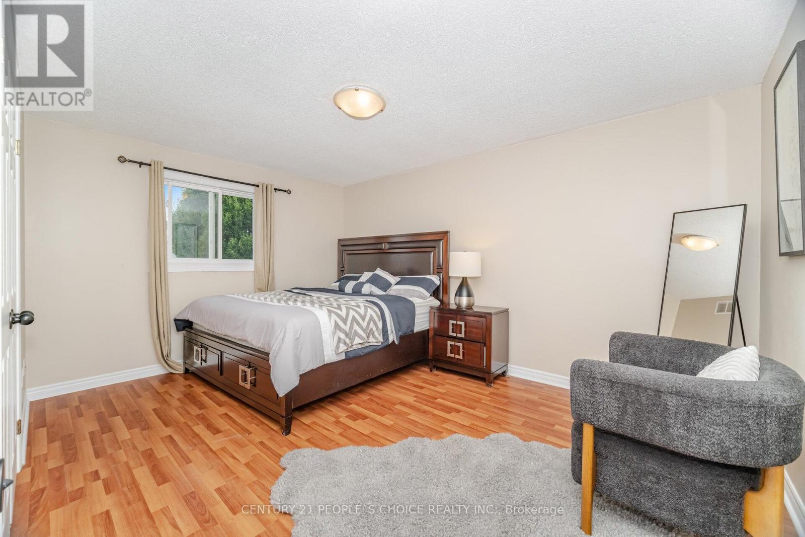 55 Vineberg Drive, Hamilton (Chappel), Ontario  L9B 2P6 - Photo 21 - X12447793