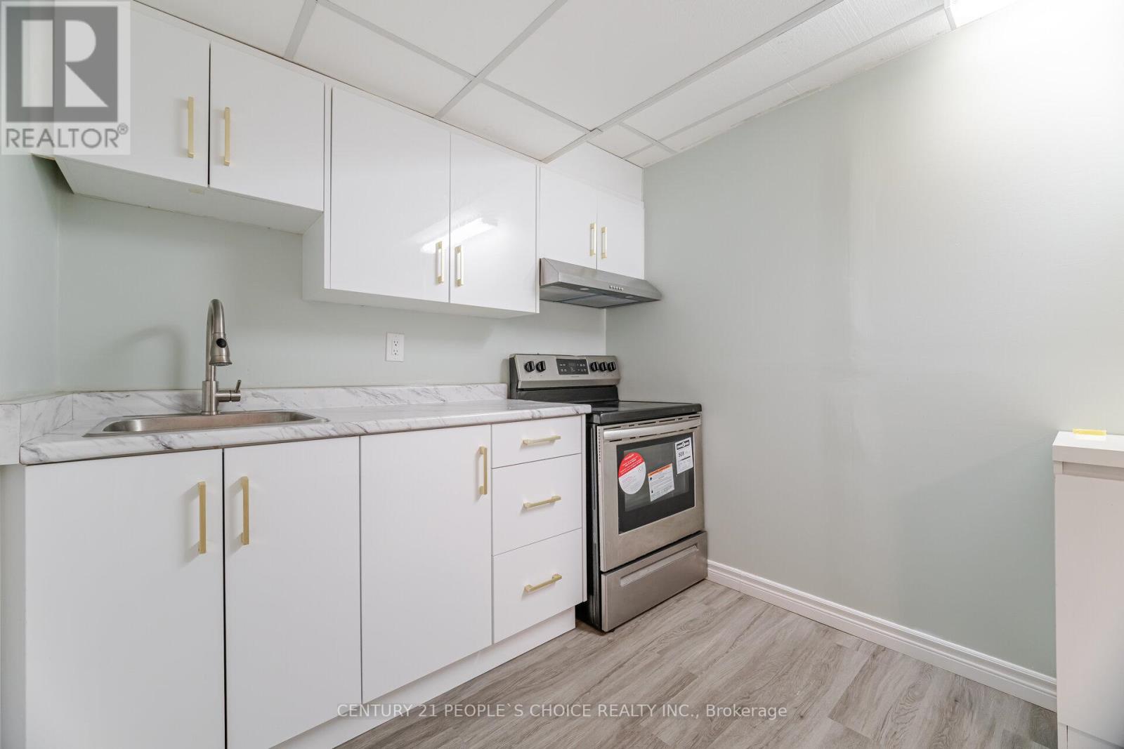 55 Vineberg Drive, Hamilton (Chappel), Ontario  L9B 2P6 - Photo 40 - X12447793