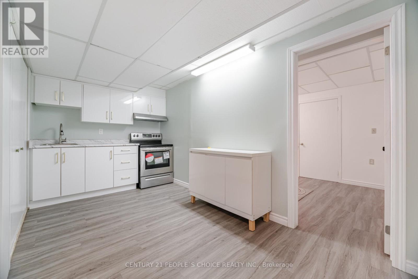 55 Vineberg Drive, Hamilton (Chappel), Ontario  L9B 2P6 - Photo 42 - X12447793