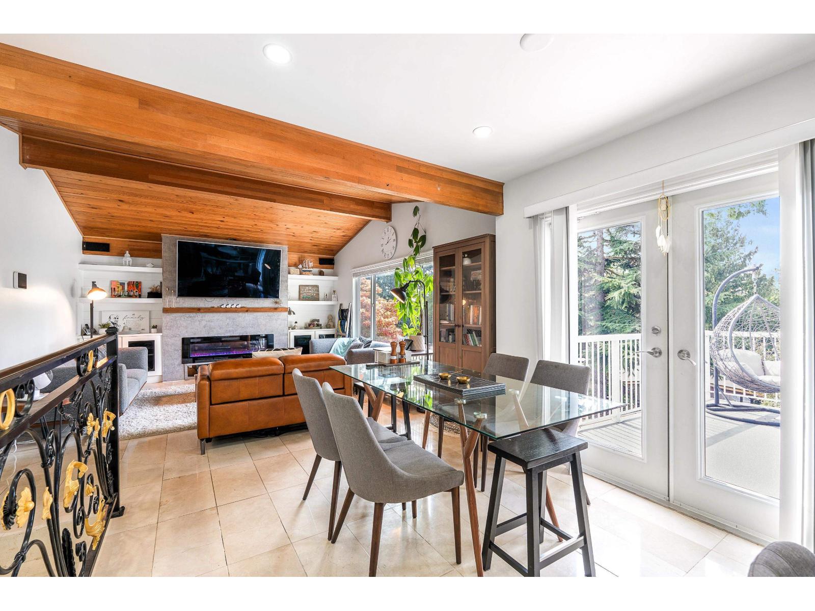 10662 Santa Monica Place, Delta, British Columbia  V4C 1R2 - Photo 5 - R3055784