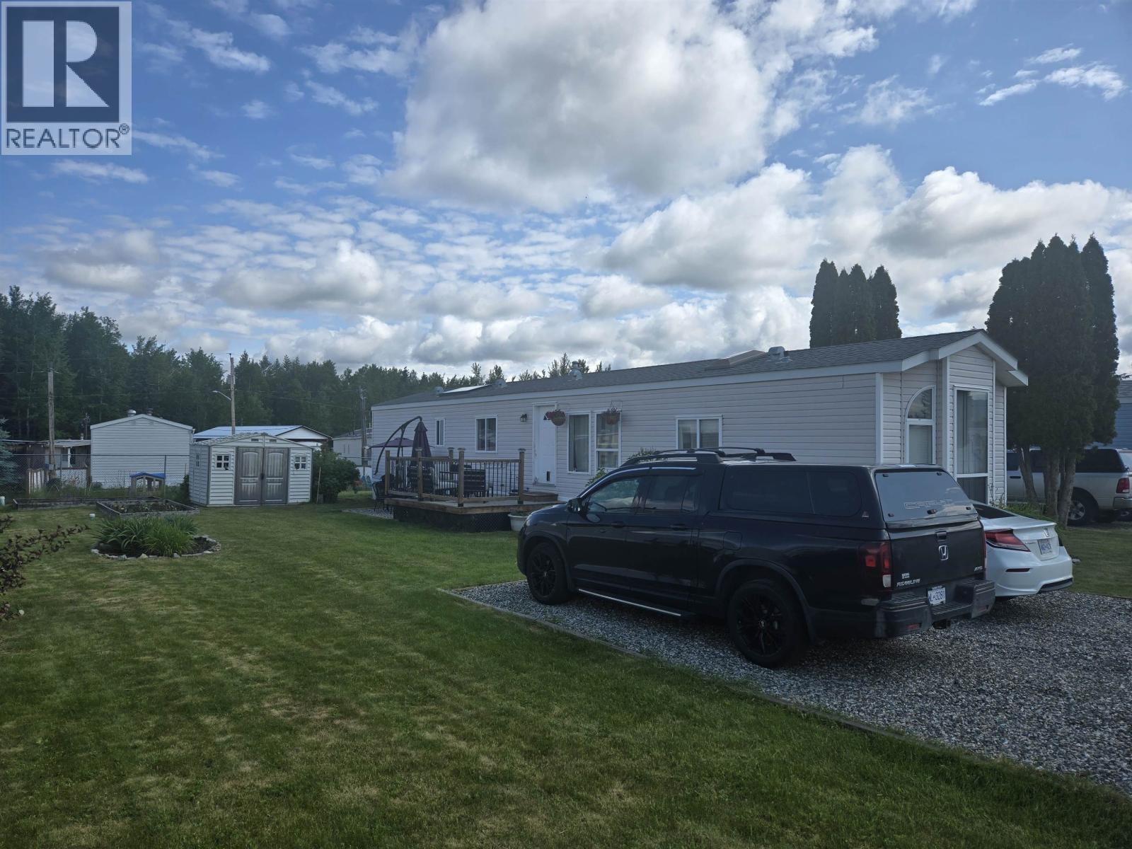 6 602 ELM STREET, Quesnel, British Columbia