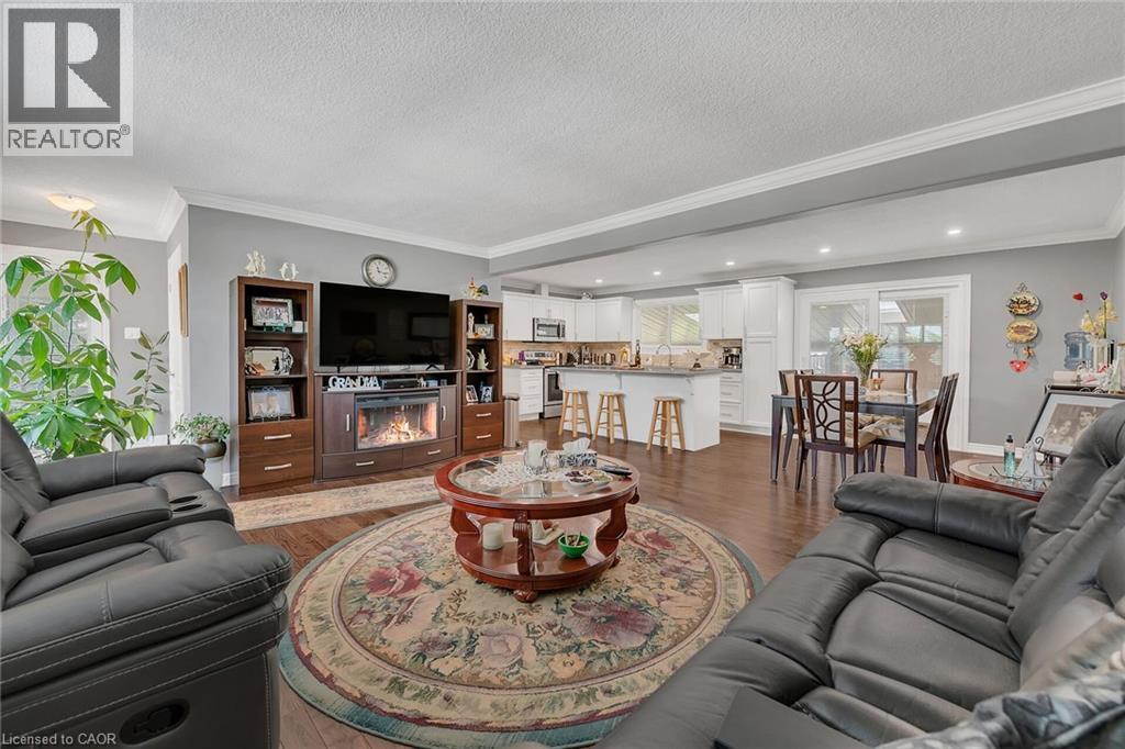 982 Highland Road E, Stoney Creek, Ontario  L8J 3G9 - Photo 20 - 40760318