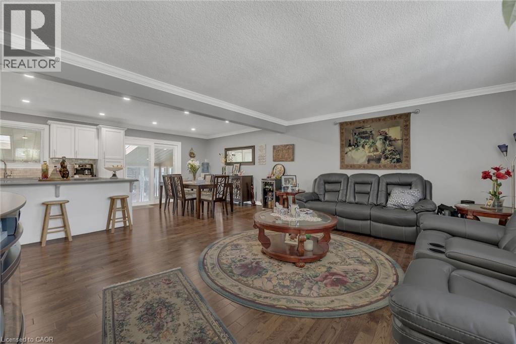 982 Highland Road E, Stoney Creek, Ontario  L8J 3G9 - Photo 18 - 40760318