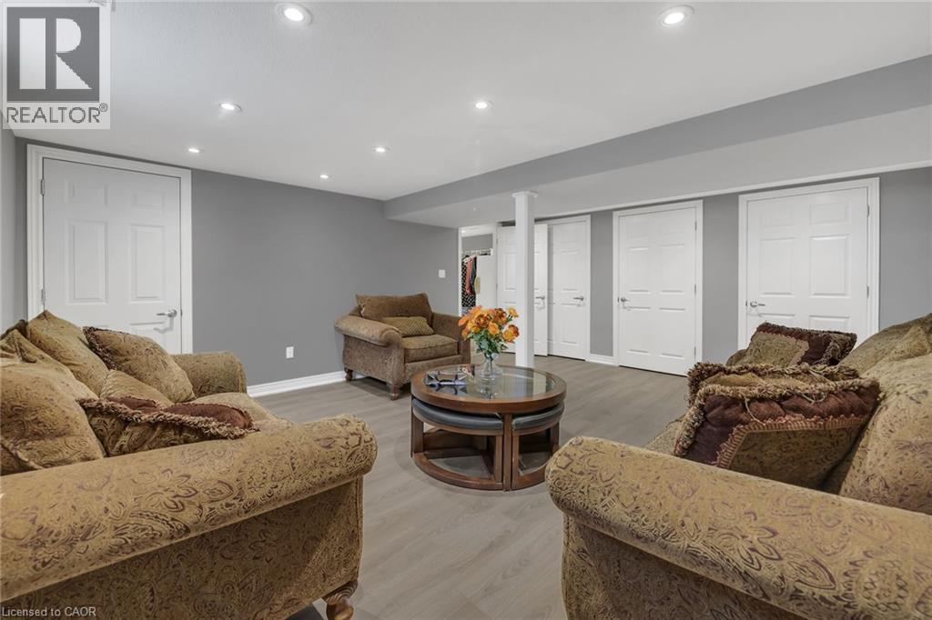 982 Highland Road E, Stoney Creek, Ontario  L8J 3G9 - Photo 36 - 40760318