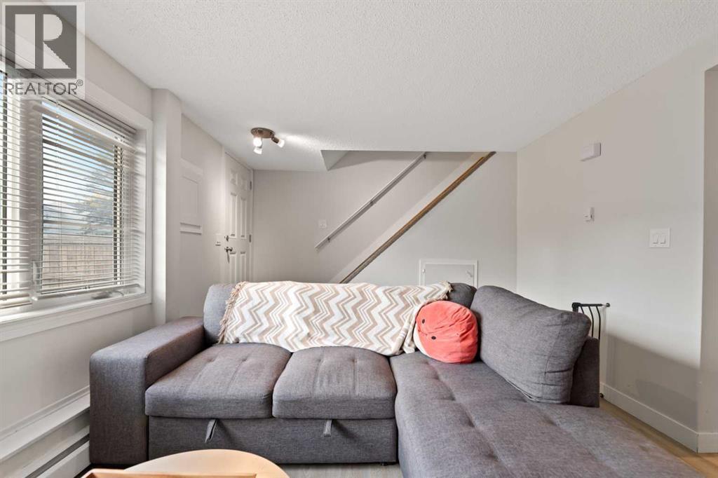 79, 3809 45 Street Sw, Calgary, Alberta  T3E 3H4 - Photo 6 - A2258750
