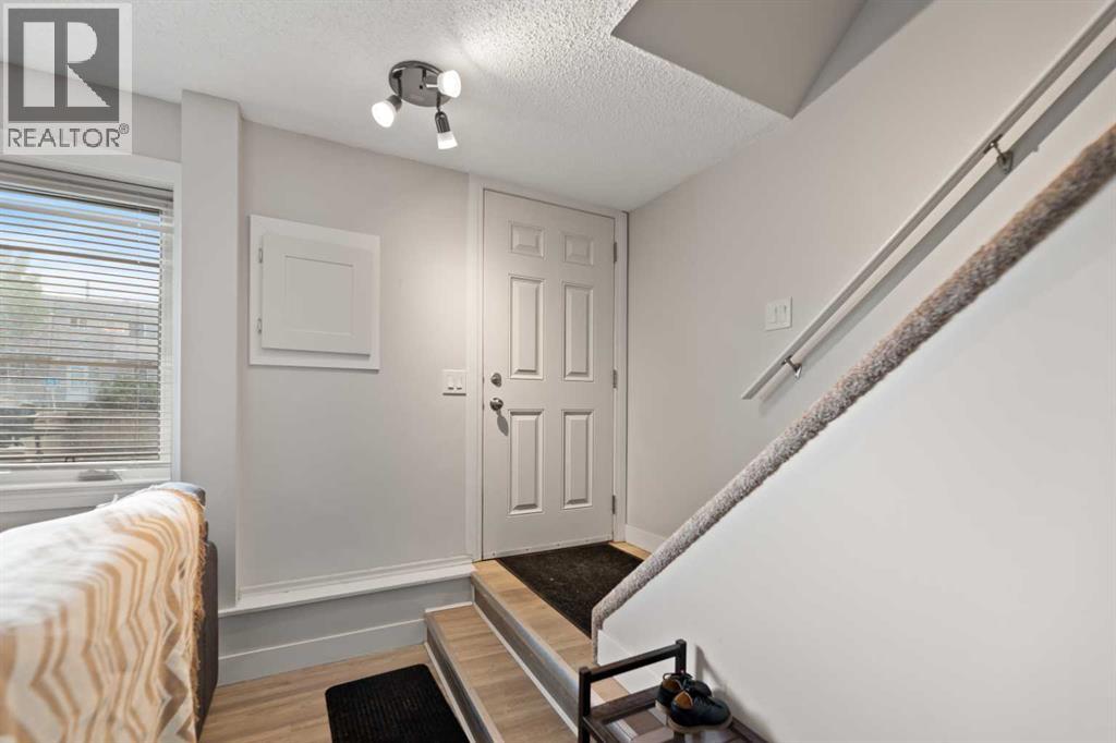 79, 3809 45 Street Sw, Calgary, Alberta  T3E 3H4 - Photo 2 - A2258750