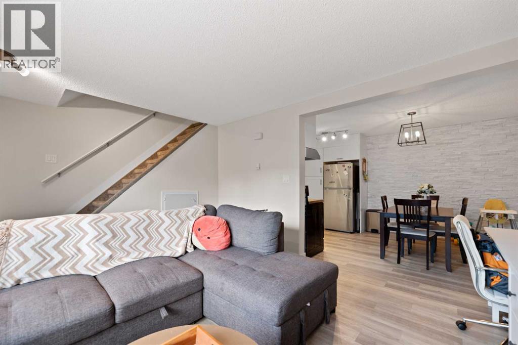 79, 3809 45 Street Sw, Calgary, Alberta  T3E 3H4 - Photo 7 - A2258750