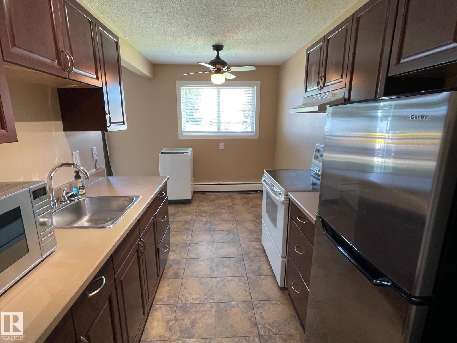 #204 13104 132 Av Nw, Edmonton, Alberta  T5L 3R3 - Photo 8 - E4461040