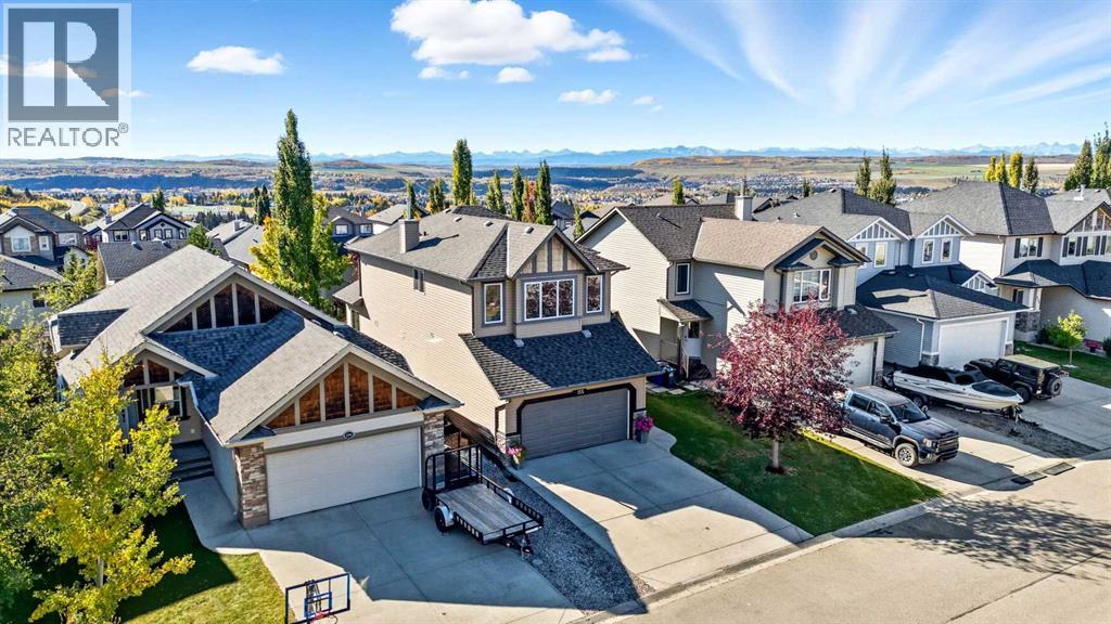 155 Sunset Close, Cochrane, Alberta  T4C 0B2 - Photo 3 - A2262051