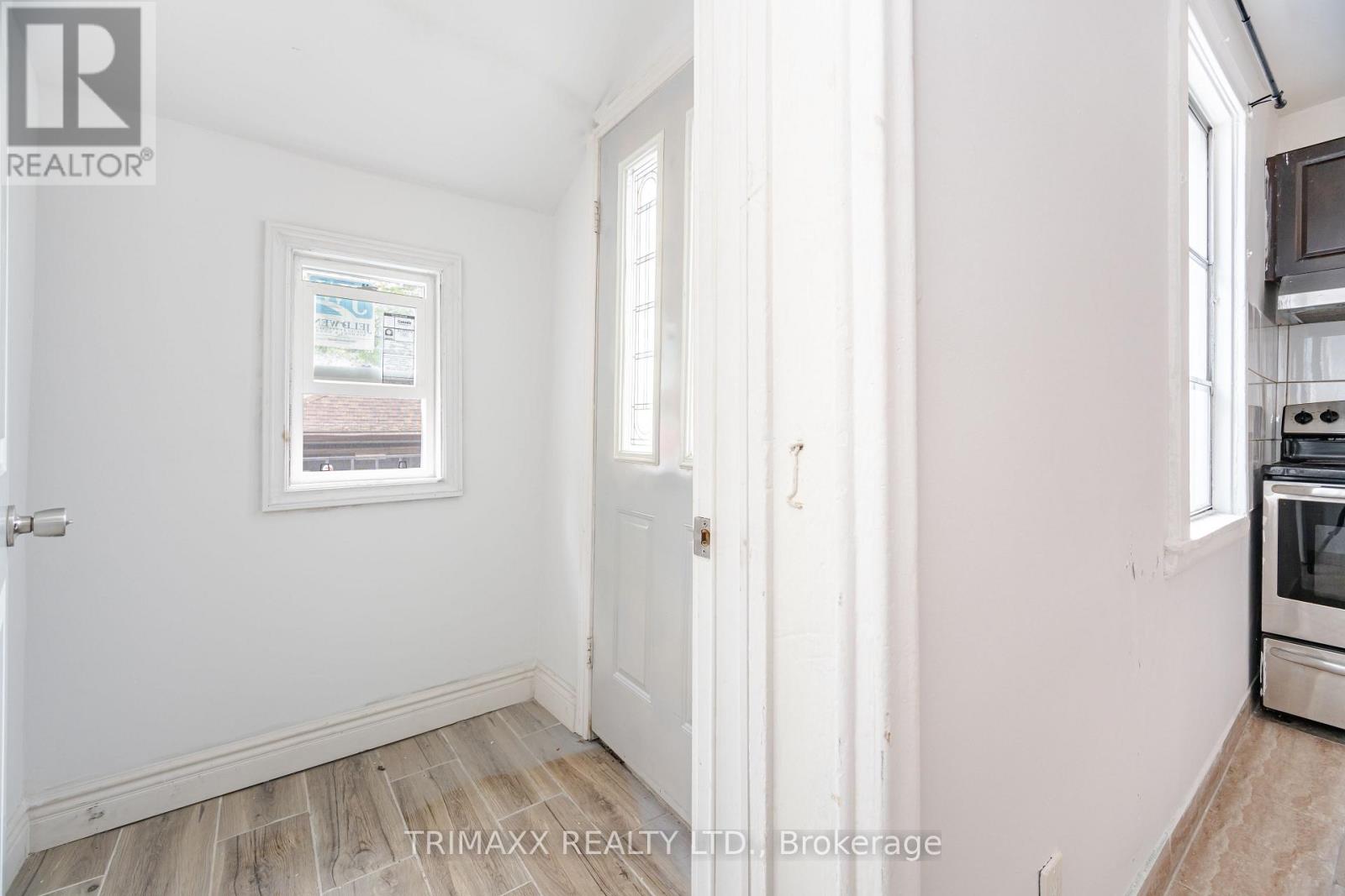 327 Atlas Avenue, Toronto (Oakwood Village), Ontario  M6C 3P8 - Photo 42 - C12447801