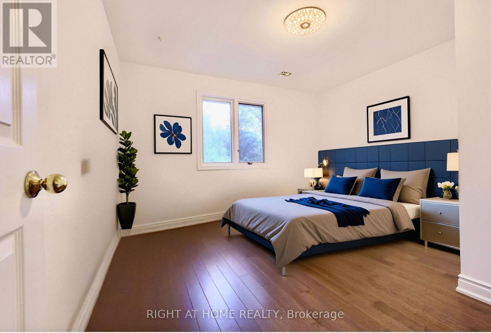 89 Yonge Boulevard, Toronto, Ontario  M5M 3G8 - Photo 21 - C12447803