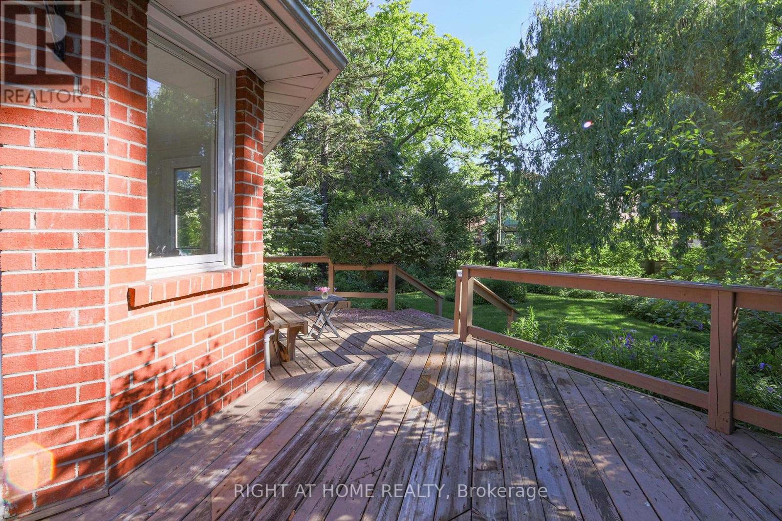 89 Yonge Boulevard, Toronto, Ontario  M5M 3G8 - Photo 34 - C12447803