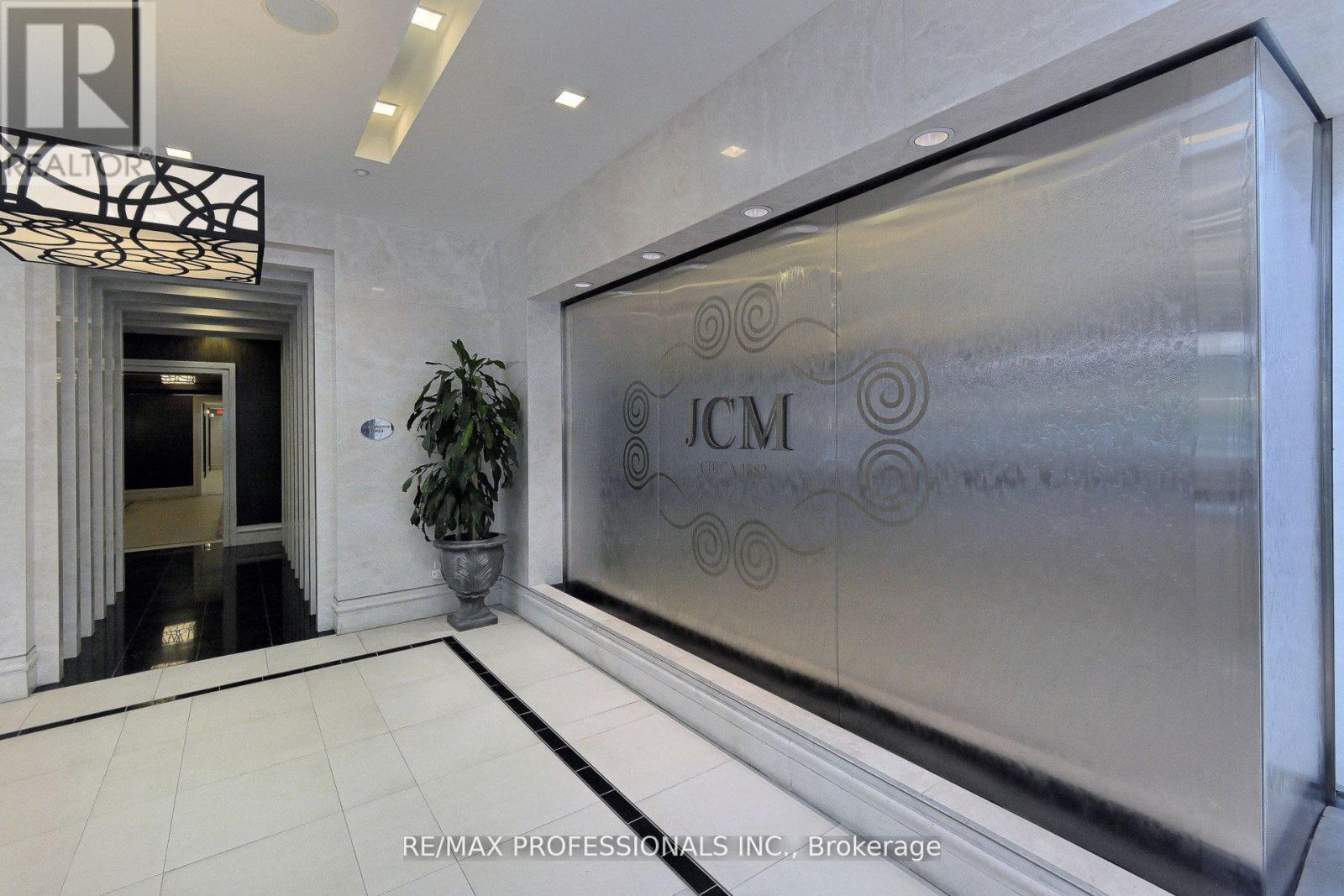 1601 - 28 Linden Street, Toronto (North St. James Town), Ontario  M4Y 0A4 - Photo 18 - C12447805