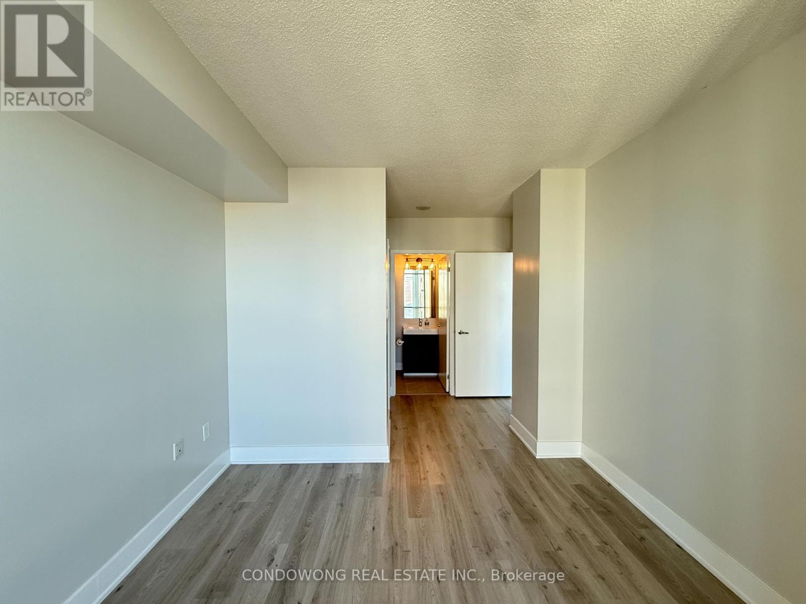 3705 - 5 Mariner Terrace, Toronto, Ontario  M5V 3V6 - Photo 7 - C12447835