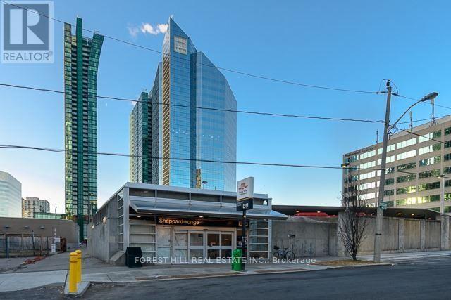273 Sheppard Avenue W, Toronto (Lansing-Westgate), Ontario  M2N 1N4 - Photo 10 - C12447851
