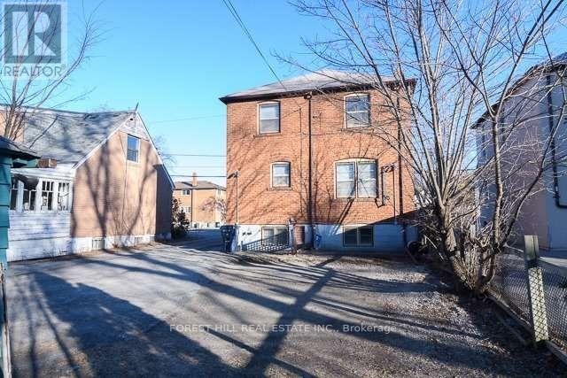 273 Sheppard Avenue W, Toronto (Lansing-Westgate), Ontario  M2N 1N4 - Photo 7 - C12447851
