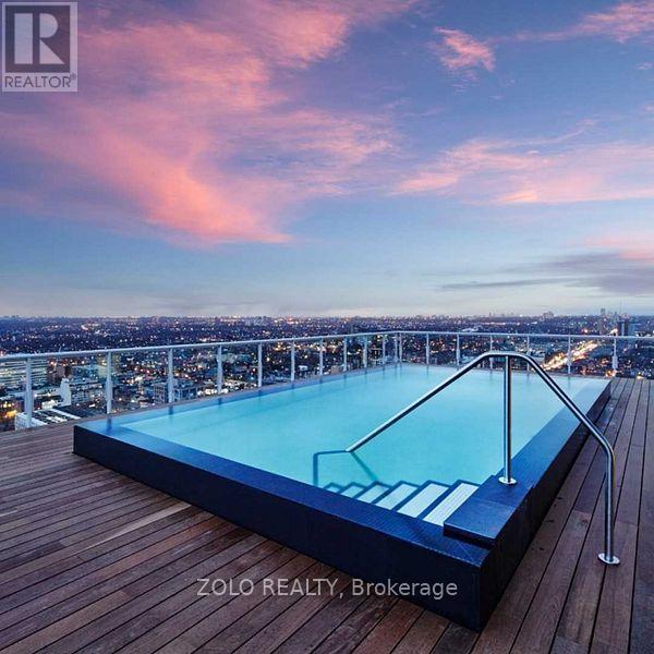 1107 - 11 Charlotte Street, Toronto, Ontario  M5V 2H5 - Photo 12 - C12447854