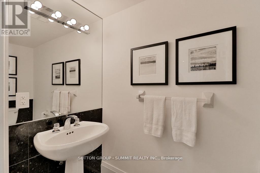 Ph07 - 102 Bloor Street W, Toronto (Annex), Ontario  M5S 1M8 - Photo 25 - C12447893