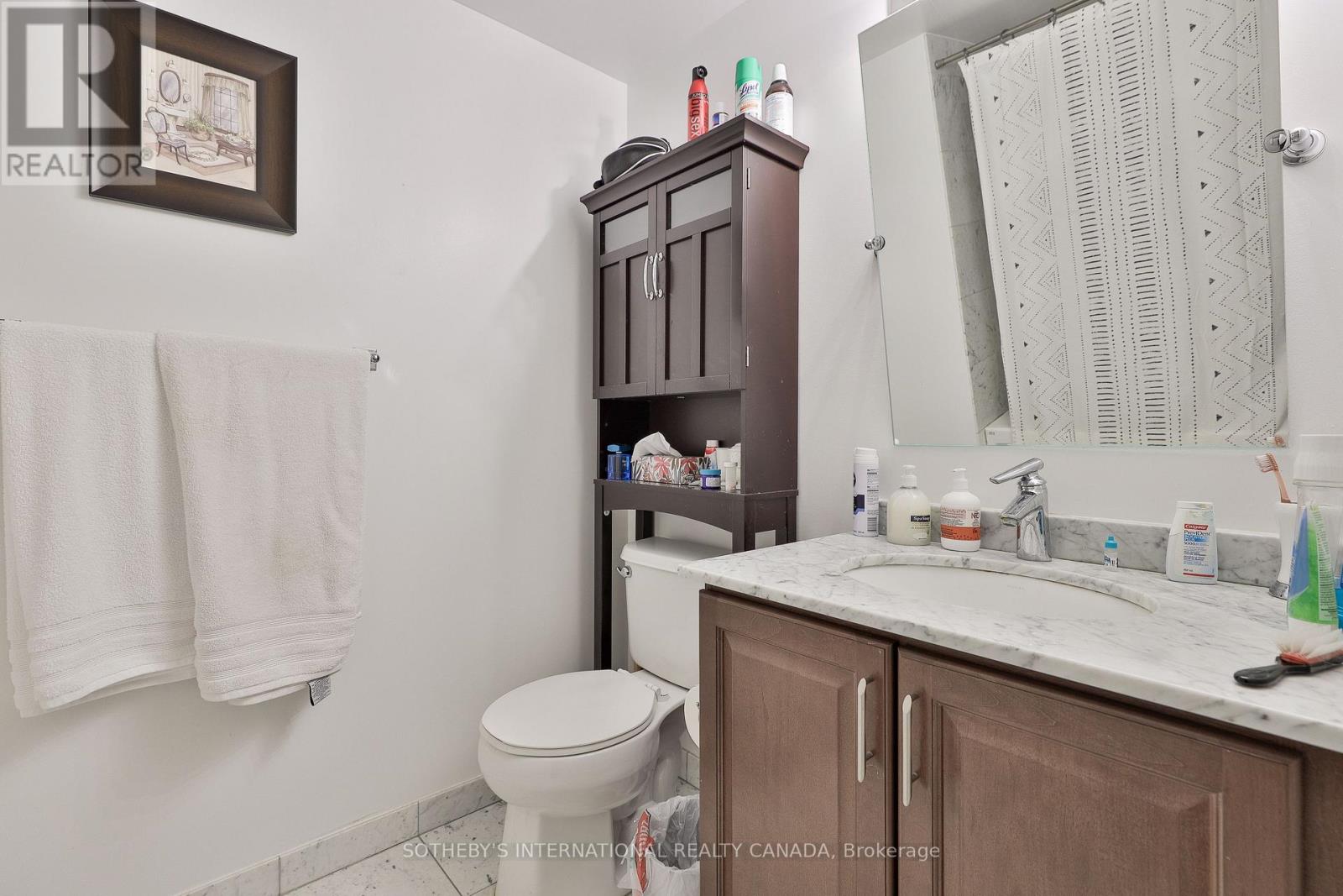 Ph 201 - 8 Scollard Street, Toronto (Annex), Ontario  M5R 1E9 - Photo 5 - C12447903
