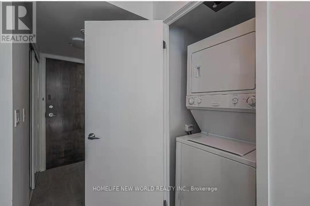 1709 - 12 Yonge Street, Toronto, Ontario  M5E 1R4 - Photo 10 - C12447904