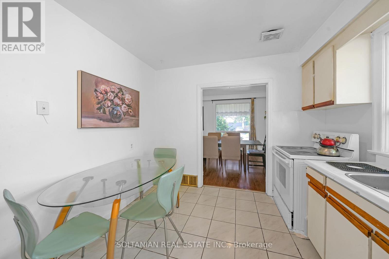 183 Maxome Avenue, Toronto (Newtonbrook East), Ontario  M2M 3L1 - Photo 13 - C12447094