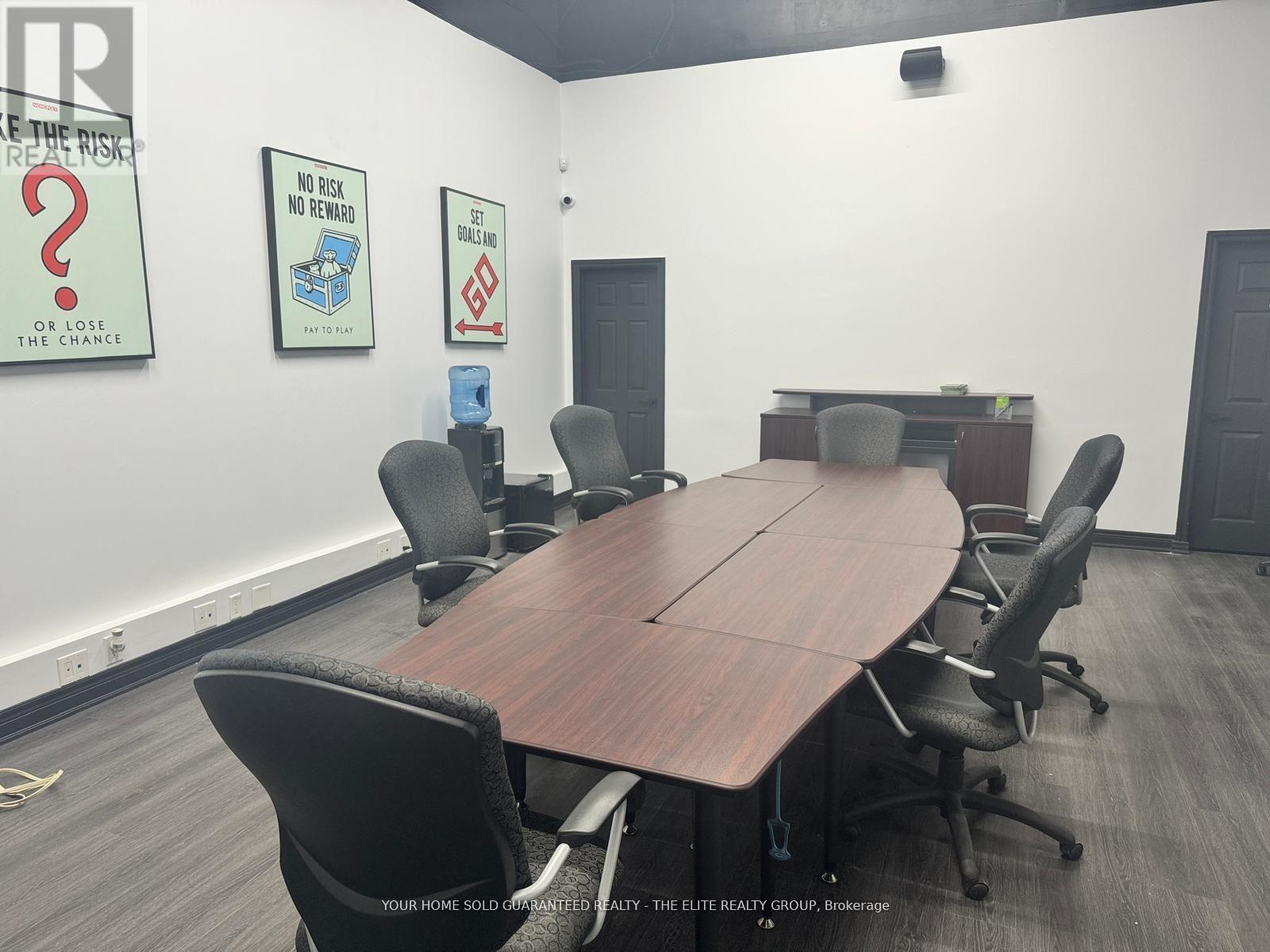 16 - 250 Regina Road, Vaughan, Ontario  L4L 8N2 - Photo 6 - N12447304