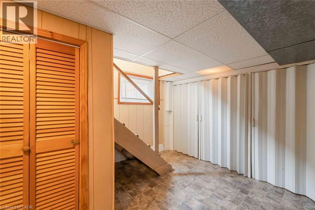 8 Russell Avenue, St. Catharines, Ontario  L2R 1T9 - Photo 29 - 40776924