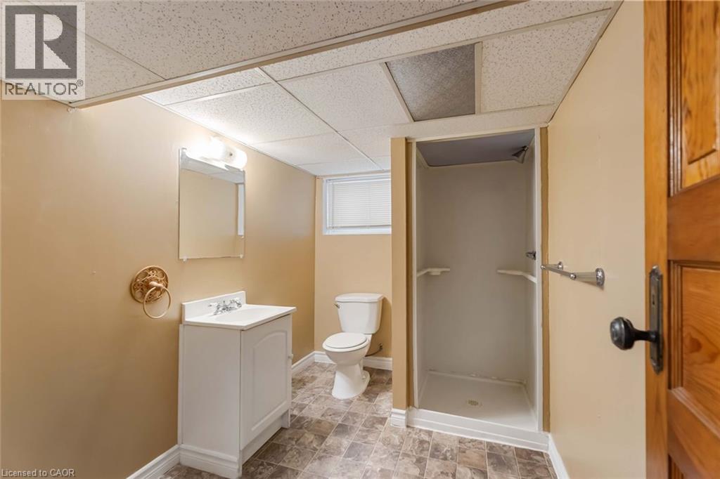 8 Russell Avenue, St. Catharines, Ontario  L2R 1T9 - Photo 31 - 40776924