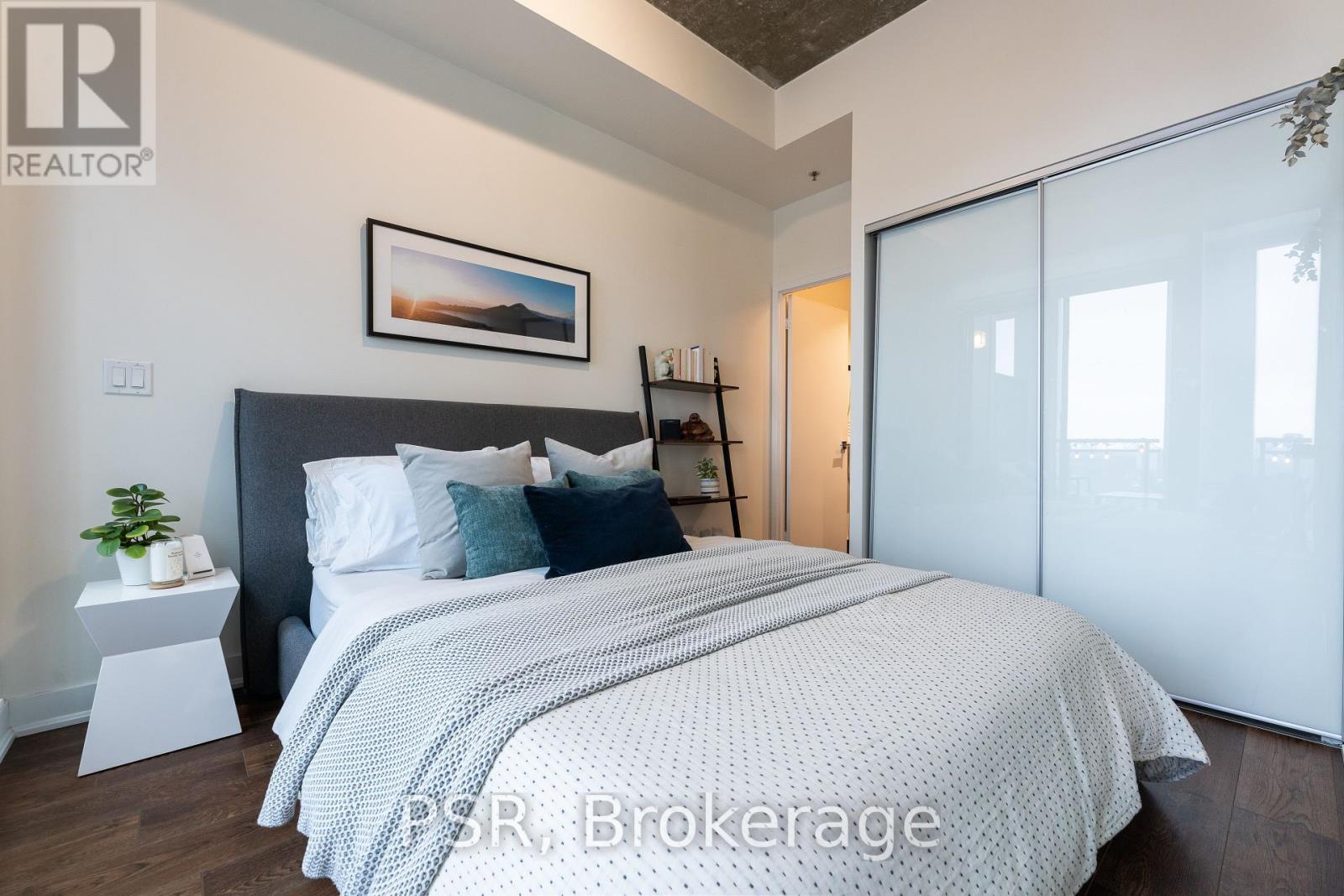 1118 - 20 Minowan Miikan Lane, Toronto, Ontario  M6J 0E5 - Photo 13 - C12447552
