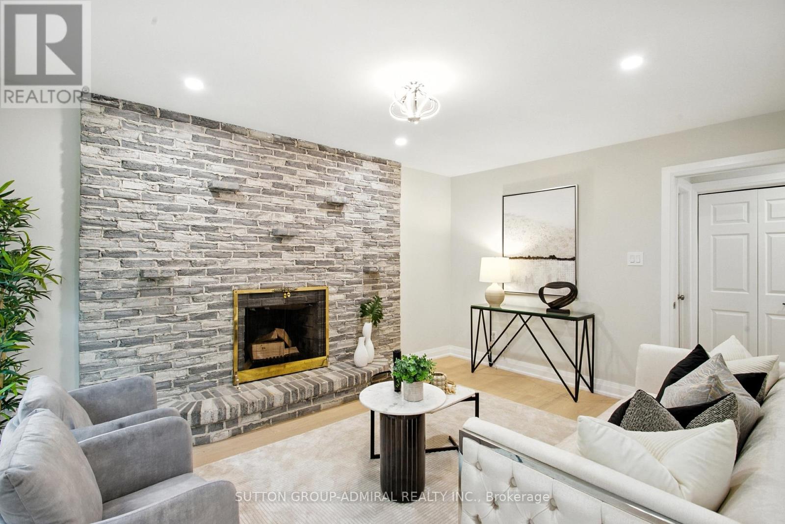 14 Willowbrook Road, Markham, Ontario  L3T 4W9 - Photo 18 - N12447808