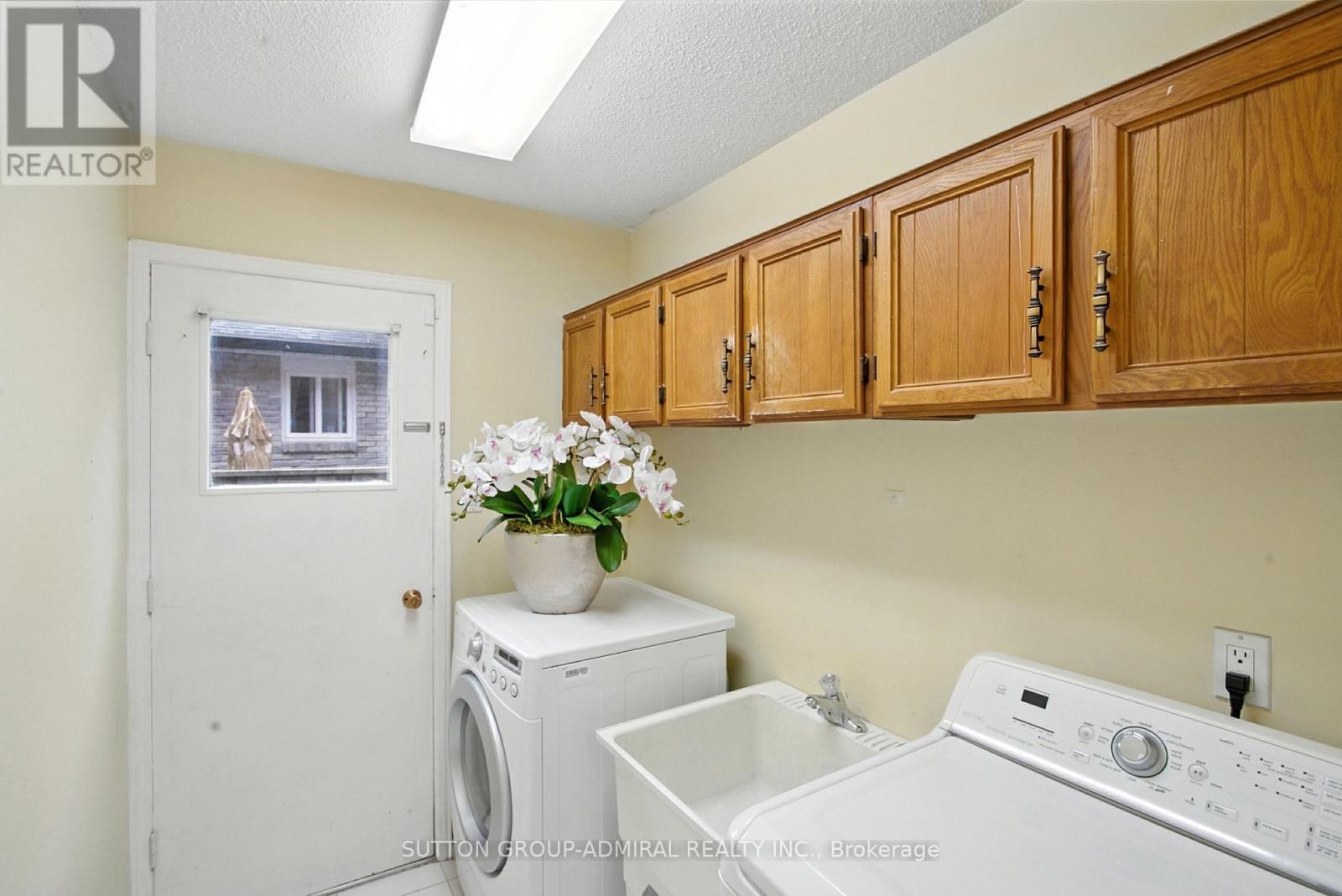 14 Willowbrook Road, Markham, Ontario  L3T 4W9 - Photo 20 - N12447808