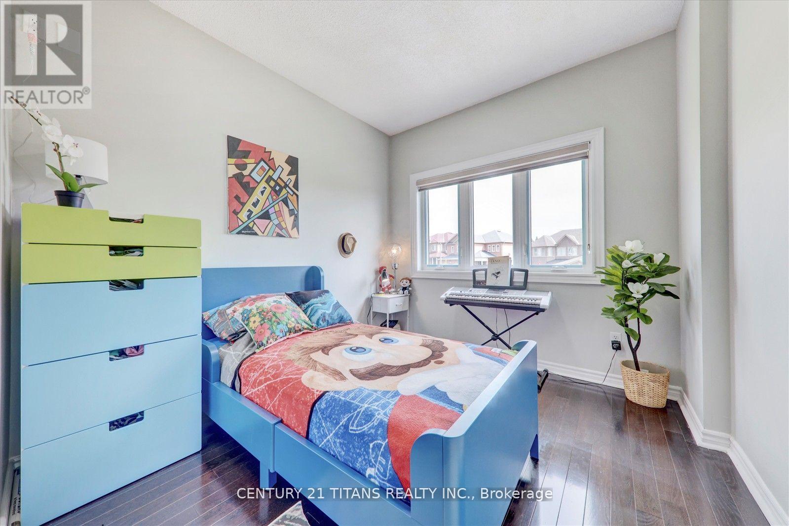 577 Royalpark Way, Vaughan (Elder Mills), Ontario  L4H 1K2 - Photo 24 - N12447856