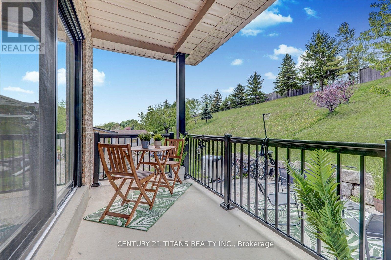 577 Royalpark Way, Vaughan (Elder Mills), Ontario  L4H 1K2 - Photo 28 - N12447856