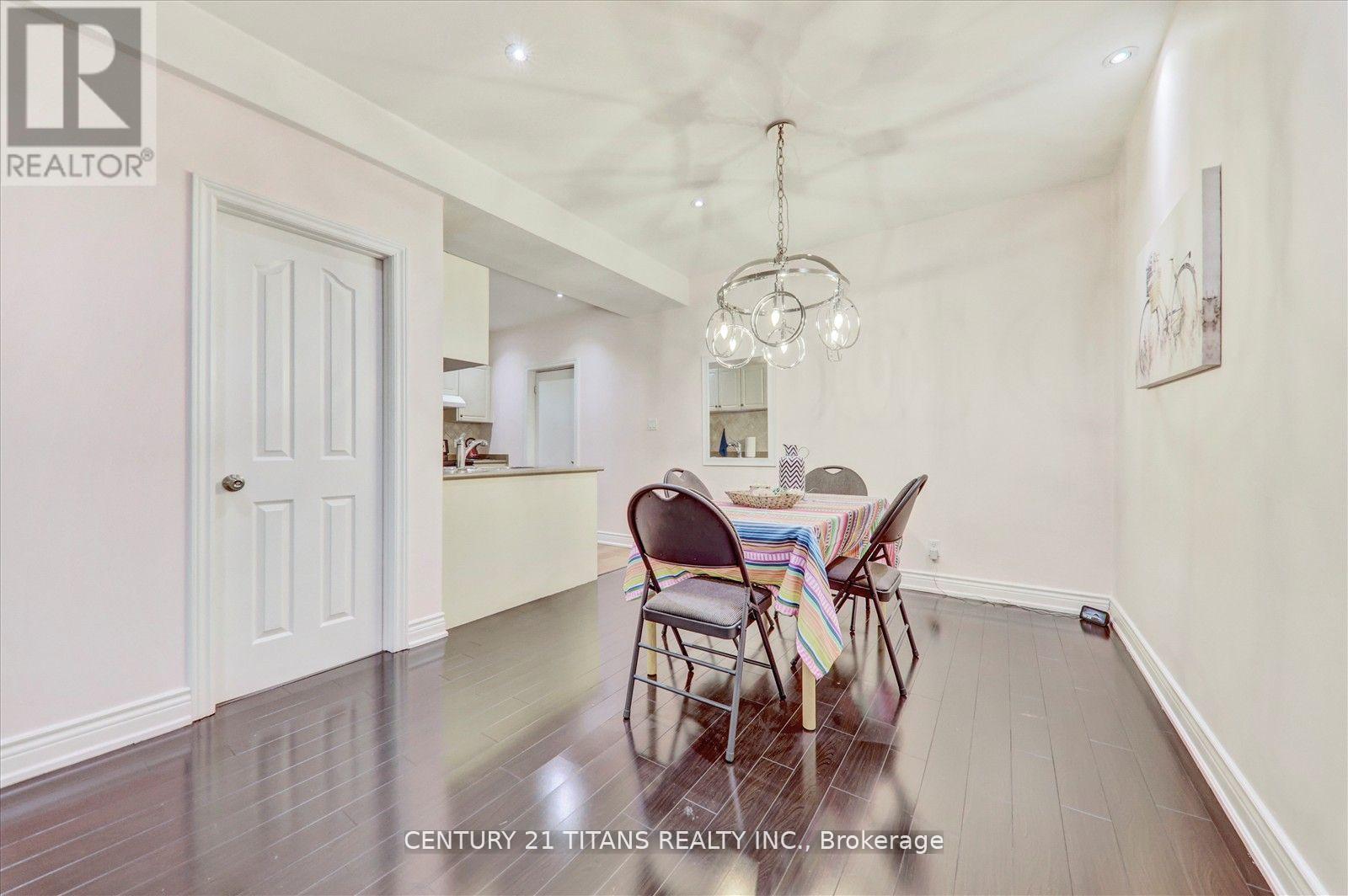 577 Royalpark Way, Vaughan (Elder Mills), Ontario  L4H 1K2 - Photo 30 - N12447856