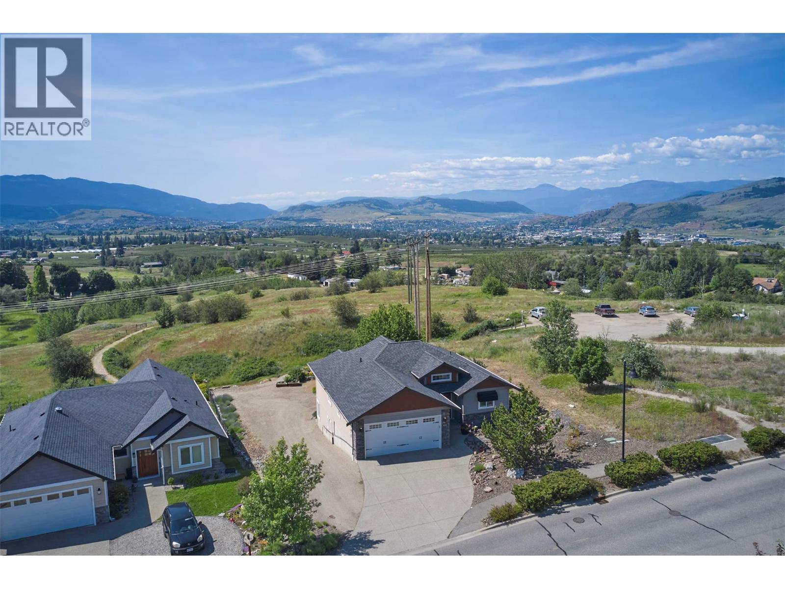6518 Blackcomb Way, Vernon, British Columbia  V1B 4E1 - Photo 55 - 10365126