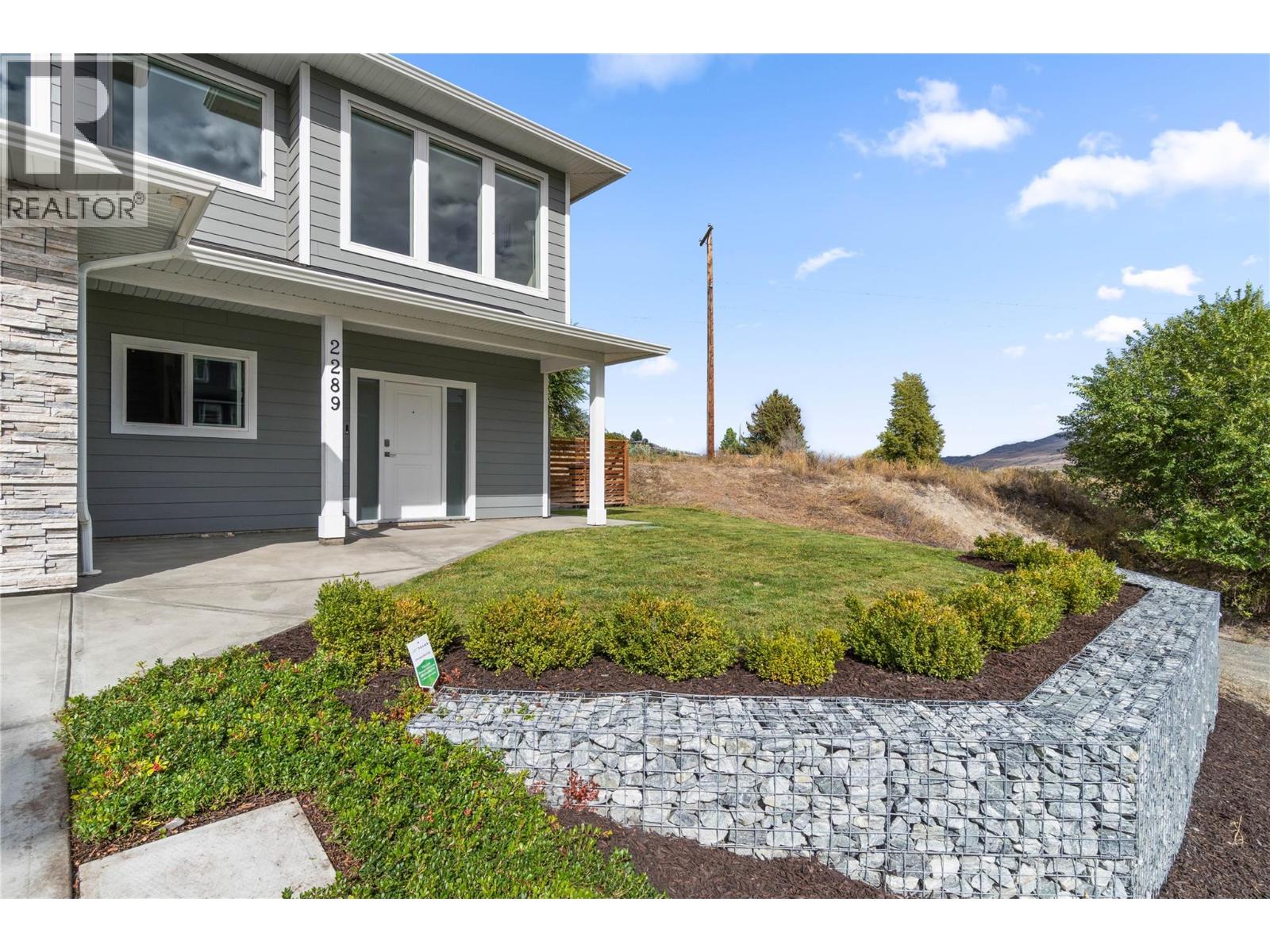 2289 Grasslands Boulevard, Kamloops, British Columbia  V2B 0E3 - Photo 11 - 10365117