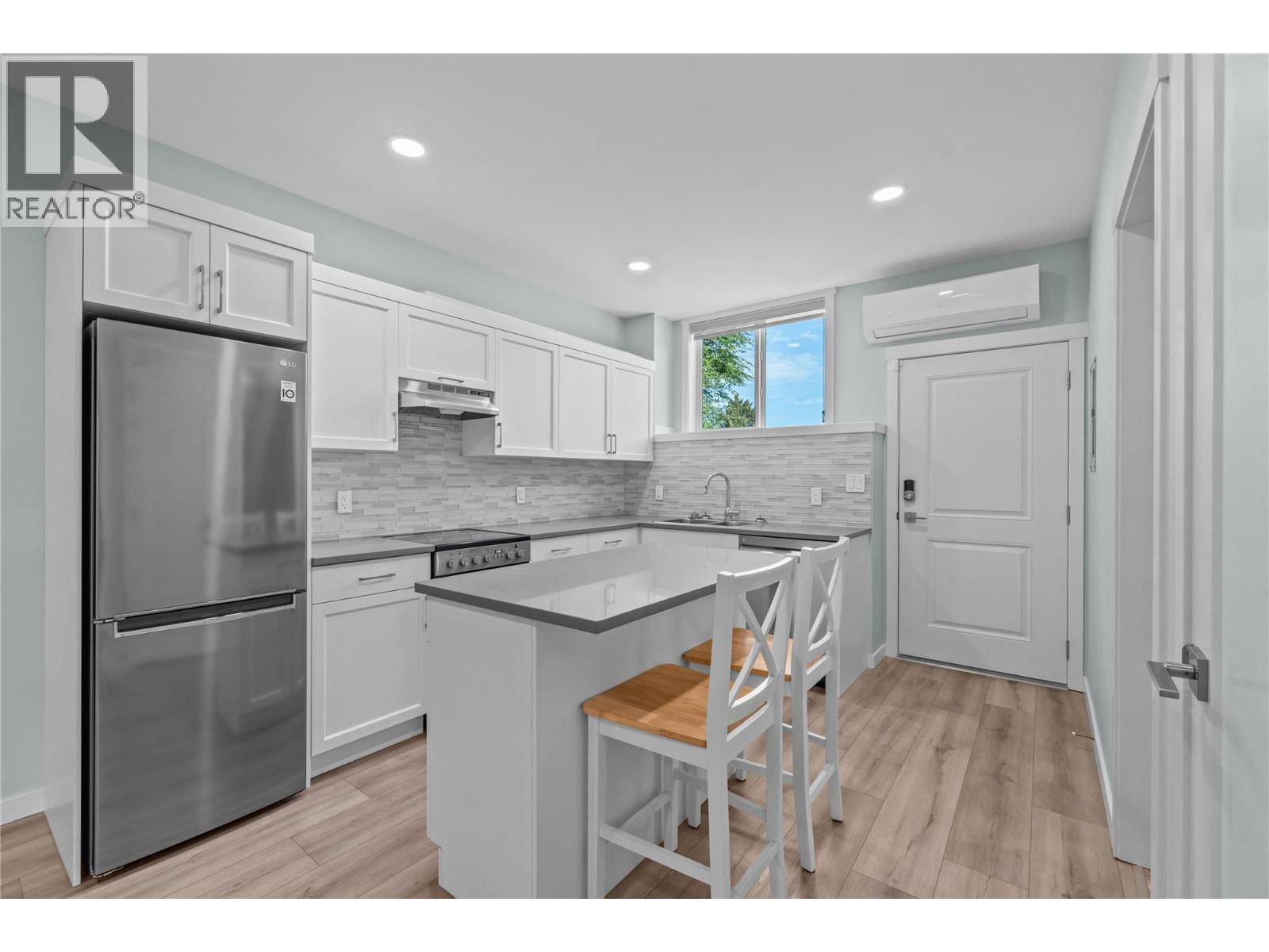 2289 Grasslands Boulevard, Kamloops, British Columbia  V2B 0E3 - Photo 32 - 10365117