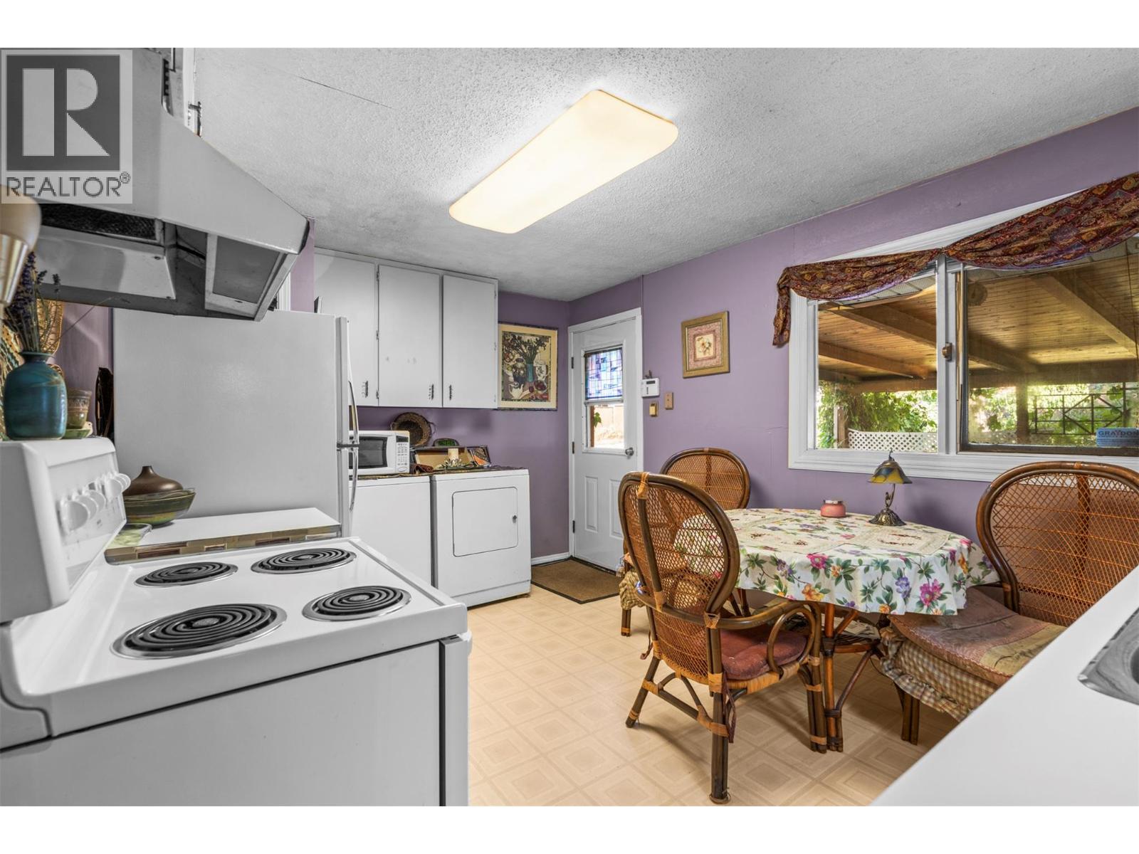 3405 18 Street, Vernon, British Columbia  V1T 4A8 - Photo 19 - 10364826